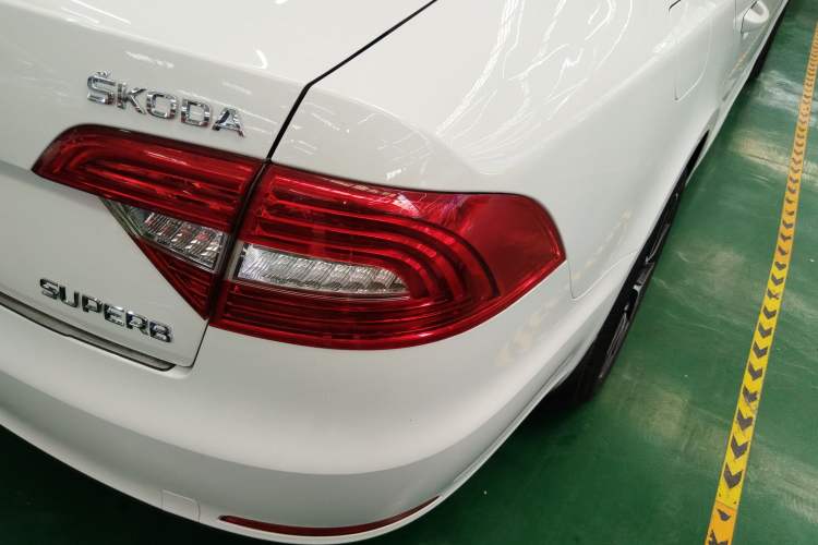 Used Skoda Superb 2013 1.4TSI DSG Sport Edition
