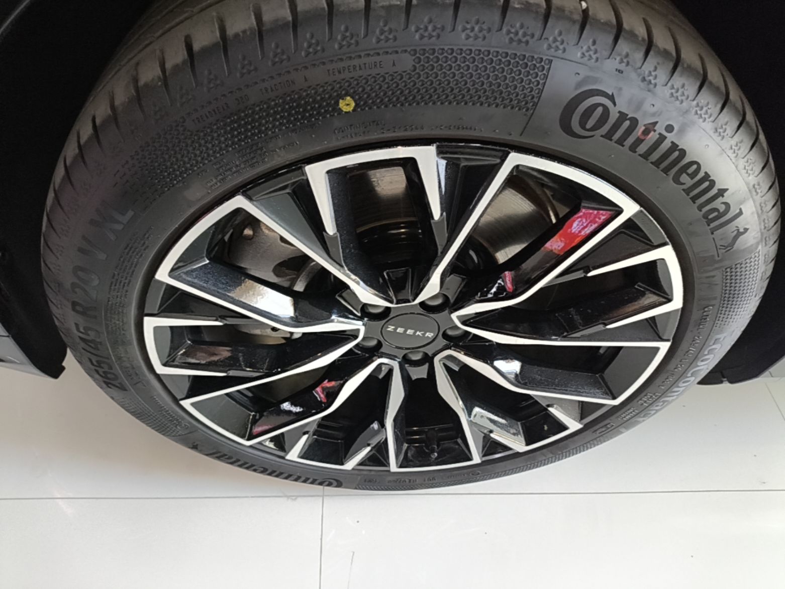 Zeekr 7X 2025 75 kWh Rear-Wheel Drive Intelligent Driving Version — снимка 10