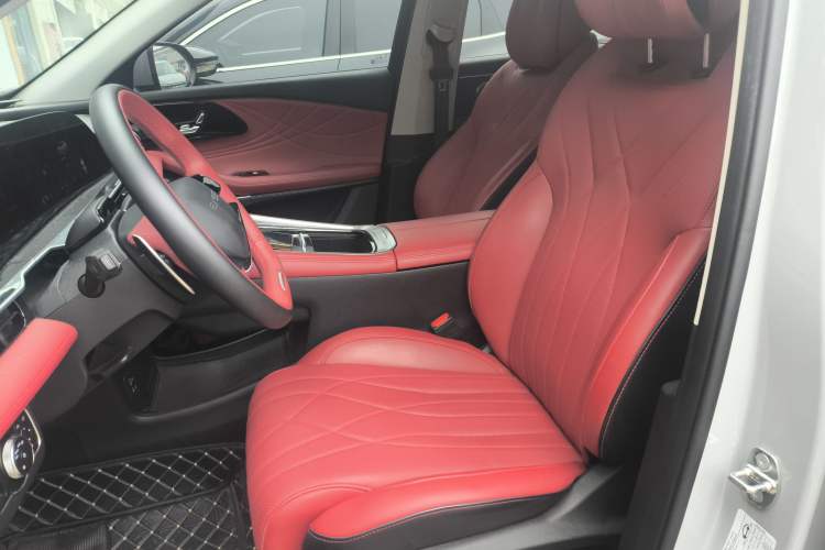 Used EXEED Stellar 2023 400T Two-Wheel Drive Comfort Flyfish Edition