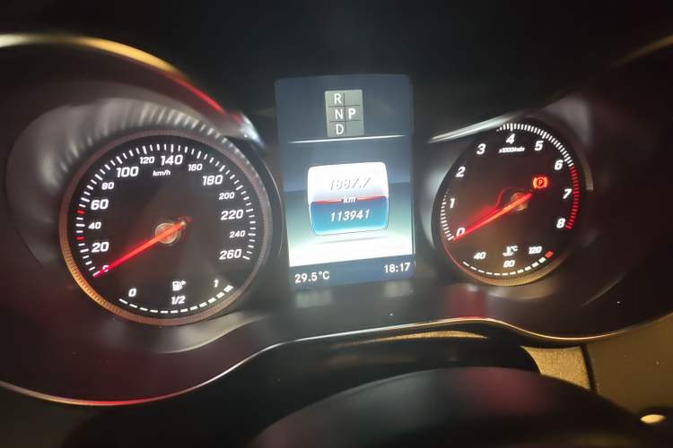 Used Mercedes-Benz C-Class 2017 Facelift C 200 Station Wagon Odometer Close Up