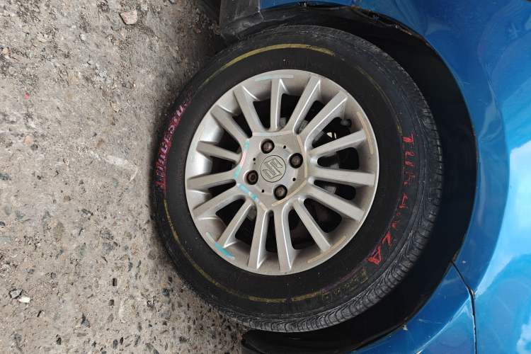 Used Suzuki Swift 2011 1.5L Automatic Fashion Edition
