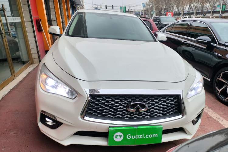 Used Infiniti Q50L 2018 2.0T Comfort Edition China VI Standard
