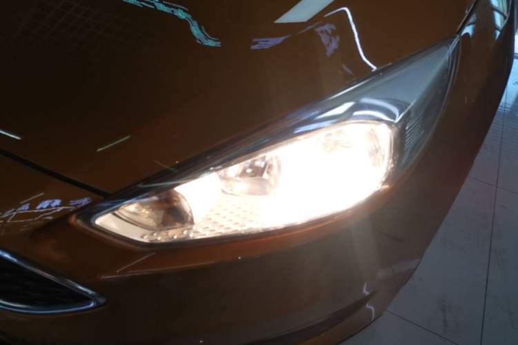 Used Ford Focus 2015 Hatchback 1.6L Automatic Comfort Model
