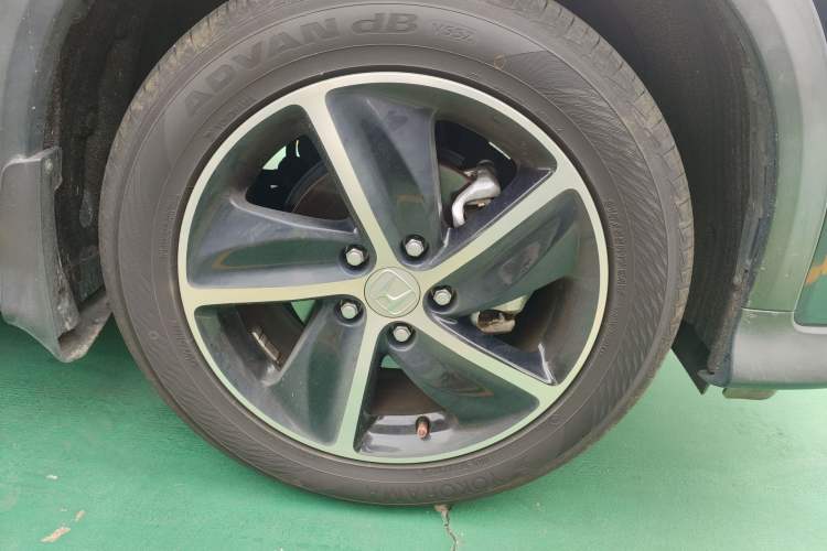 Used Honda Vezel 2020 1.5L CVT Pioneer Edition Right Front Wheel Hub
