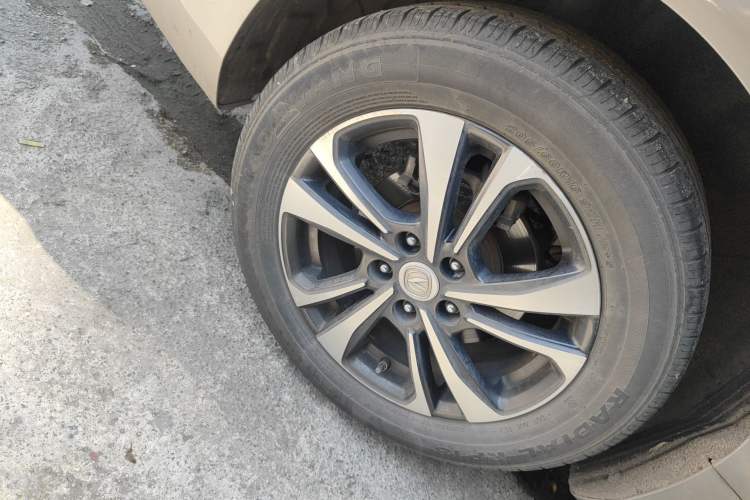 Used CHANGAN Eado 2020 PLUS Blue Whale NE 1.4T GDI DCT Prestige Model Right Rear Wheel Hub