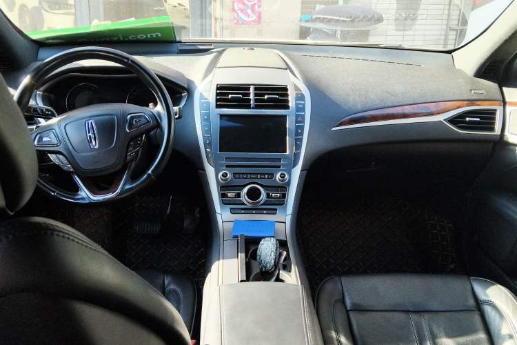 Used Lincoln MKZ 2017 2.0T Luxury Edition