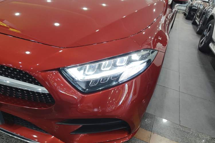 Used Mercedes-Benz CLS 2018 CLS 300 Luxury Model Left Front Headlight