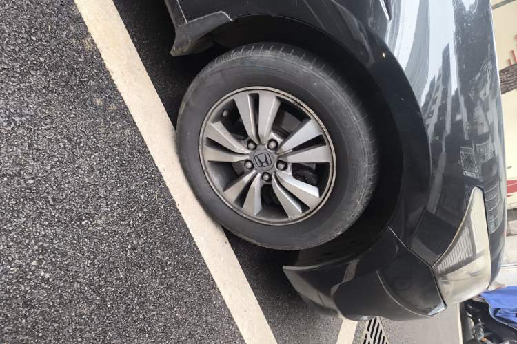 Used Honda Accord 2010 2.4L LX Right Front Wheel Hub