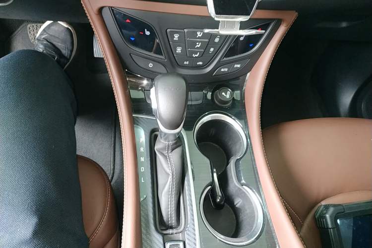 Used Buick Envision 2021 532T Two-Wheel-Drive Elite Version
