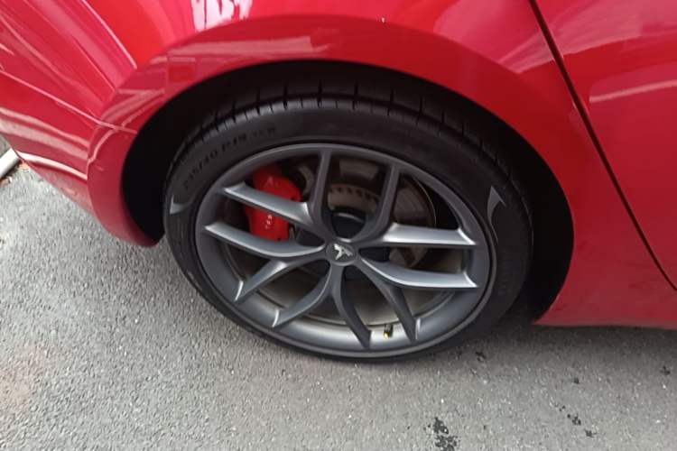 Used Tesla Model 3 2021 Revised Version II – Performance High-Performance All-Wheel-Drive Edition