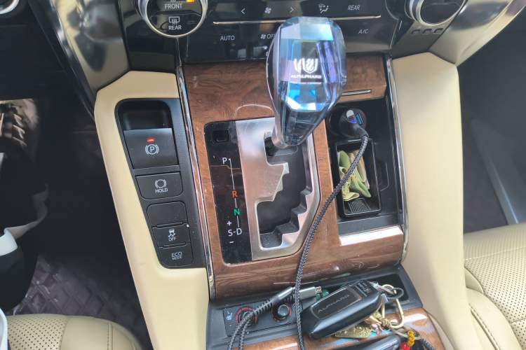 Used Toyota Alphard 2018 3.5L Prestige Edition Gear Lever