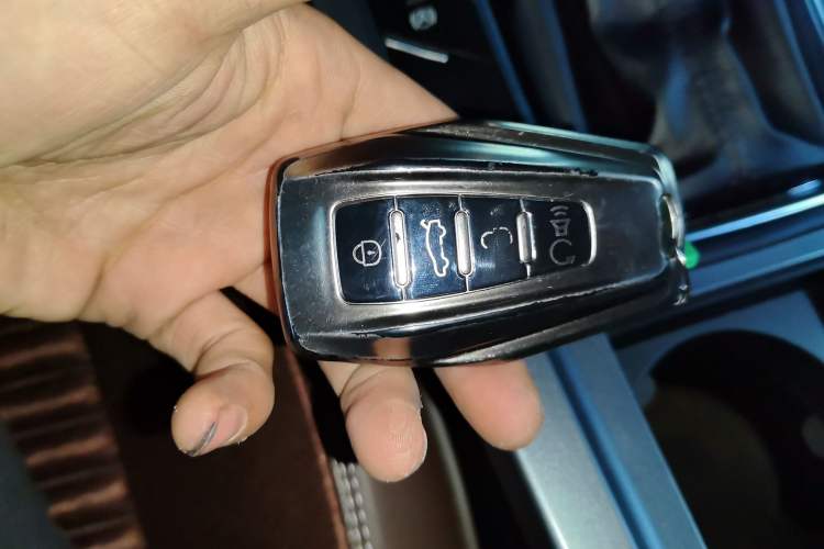 Used Geely Auto Emgrand 2020 1.5L CVT Upward Version
