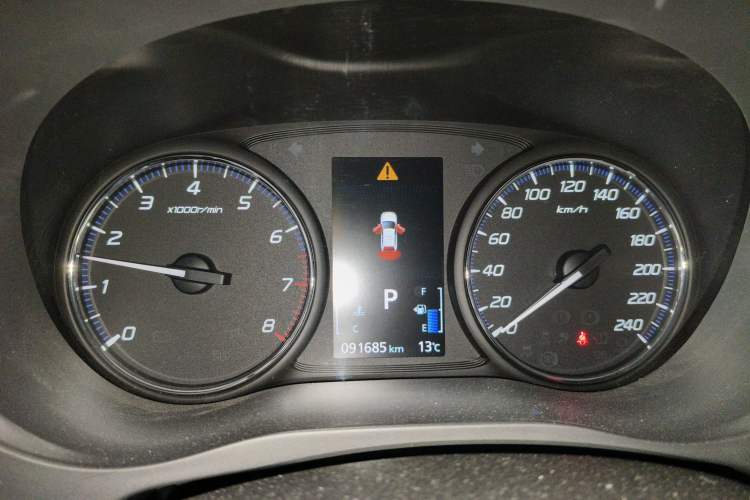 Used Mitsubishi Outlander 2019 2.0L Two-Wheel Drive Comfort Edition 5 Seats China VI Standard
