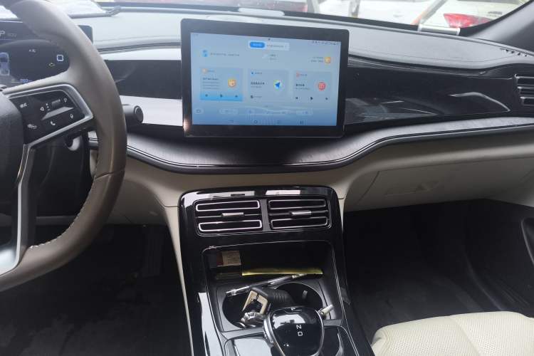 Used BYD Qin PLUS 2023 Champion Edition DM-i 55KM Leading Model Audio And AC Panel