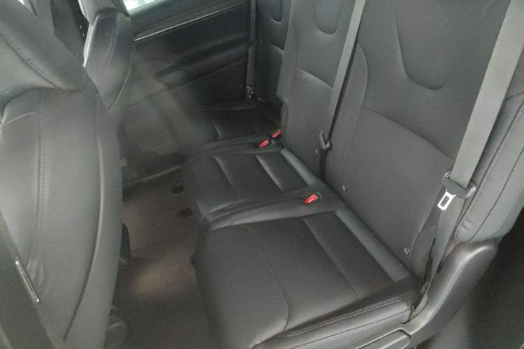 Used Tesla Model X 2023 Dual-Motor All-Wheel-Drive Version