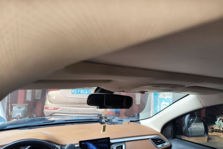 Used Soueast DX7 2015 1.5T Automatic Luxury Model
