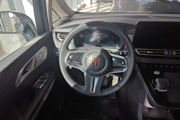 Used Hongqi HQ9 PHEV 2024 2.0T Four-Wheel Drive Business Edition
