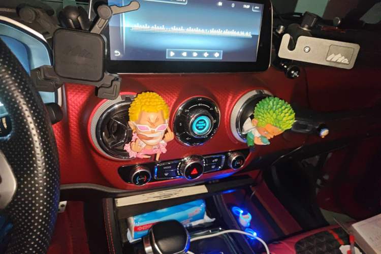 Used BAIC Off-Road BJ40 2019 2.3T Automatic Four-Wheel Drive Urban Hunter Edition Premium Model China VI Emission Standard
