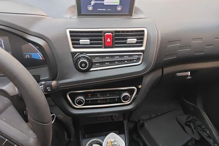 Used JAC Group iEV6E 
