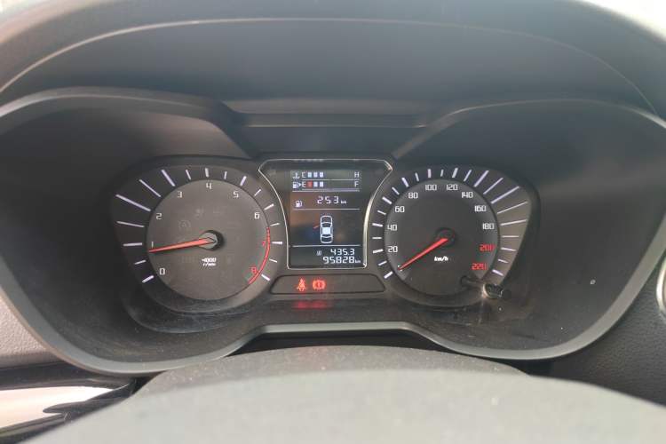 Used GAC Trumpchi GS4 2015 200T Manual Comfort Edition Instrument Cluster