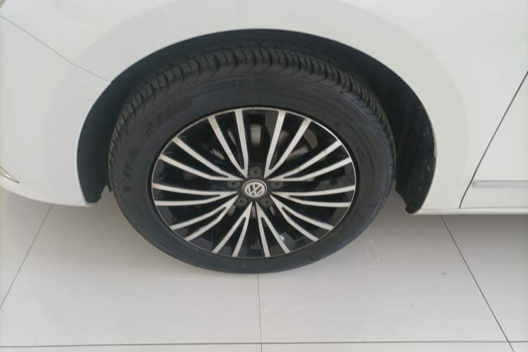 Used Volkswagen Bora 2016 230TSI DSG 25th Anniversary Edition
