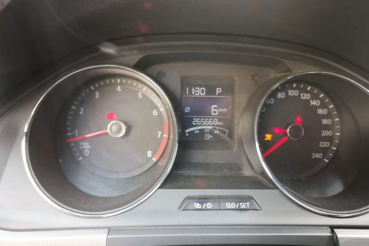 Used Volkswagen Bora 2017 1.6L Automatic Fashion Model