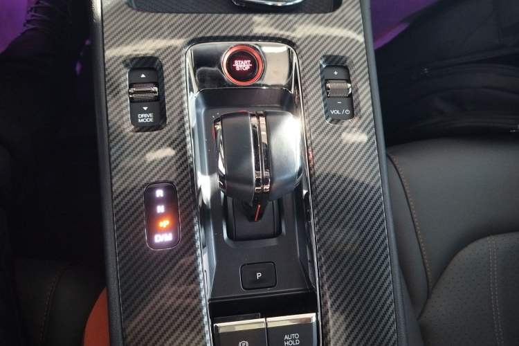 Used GAC Trumpchi EMPOW 2022 270T DCT J16 R-Style Track Edition
