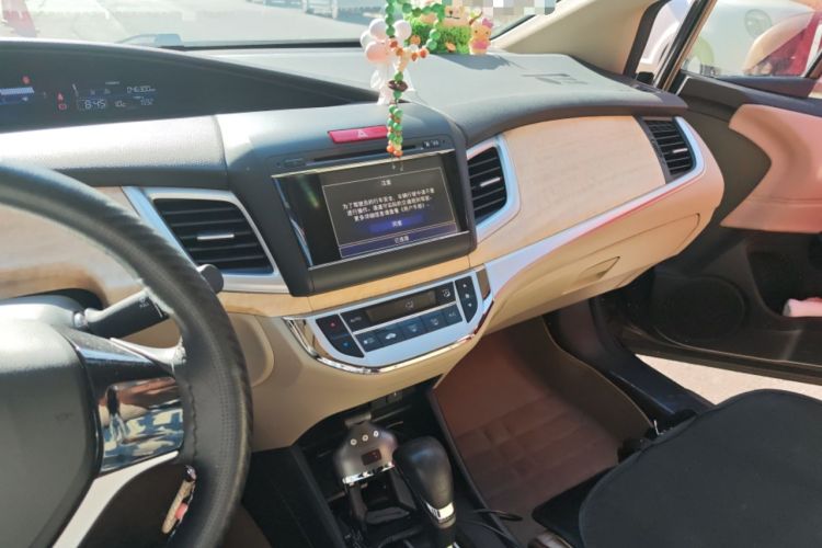 Used Honda Jade 2014 1.8L Automatic Comfort Elite Version 5 Seats