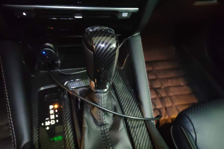 Used Mazda Atenza 2018 2.5L Blue Sky Prestige Edition China VI compliant Gear Lever