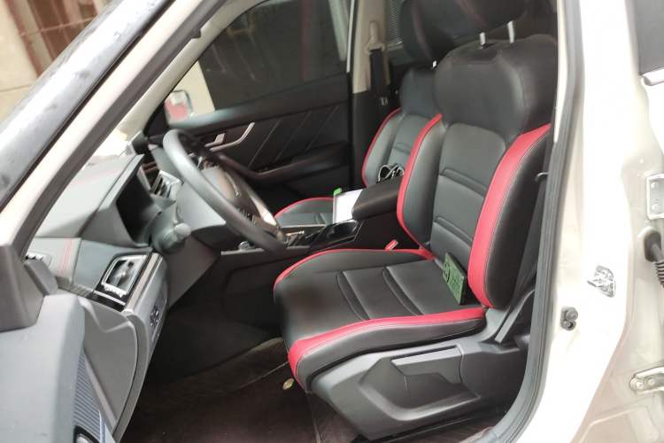 Used Venucia T60 2022 1.6L CVT Smart Drive Version