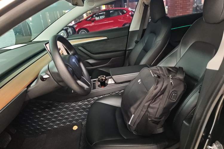 Used Tesla Model 3 2022 Rear-Wheel-Drive Version
