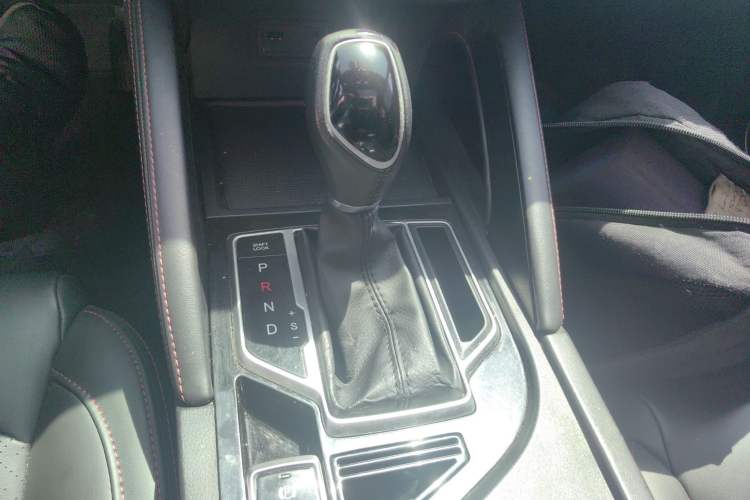 Used Dongfeng Fengon 500 2021 1.5L CVT Enjoyment Version Gear Lever