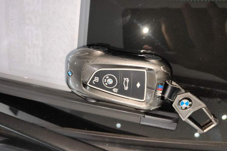 Used BMW 5 Series 2022 Second Facelift 525Li M Sport Package Interior 1