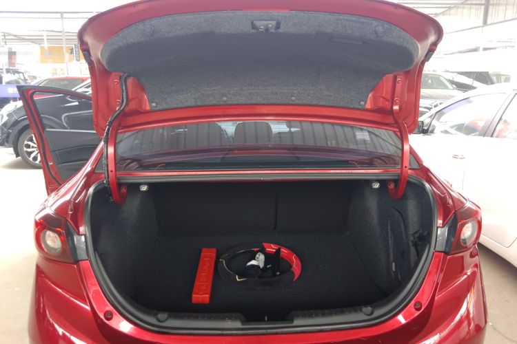 Used Mazda 3 Axela 2016 Sedan 1.5L Automatic Luxury Model Trunk