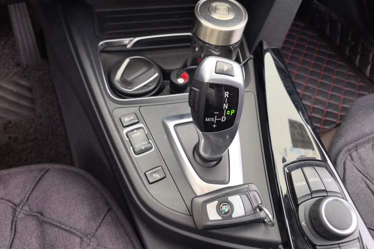 Used BMW 3 Series 2019 320Li Fashion Model
