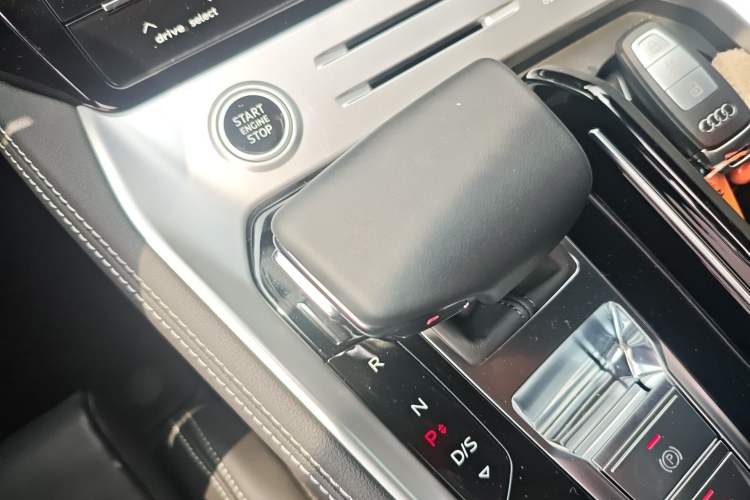 Used Audi Q6 2023 50 TFSI quattro Xingyun Edition Flying Rider Package
