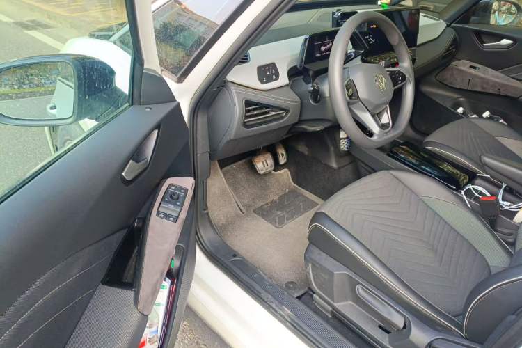 Used Volkswagen ID.3 2023 Pure Smart Edition Driver Seat