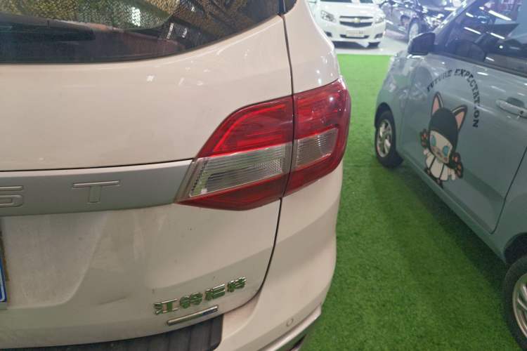 Used Ford Everest 2017 2.0T Gasoline Automatic 4x4 Elite Edition 5 Seats