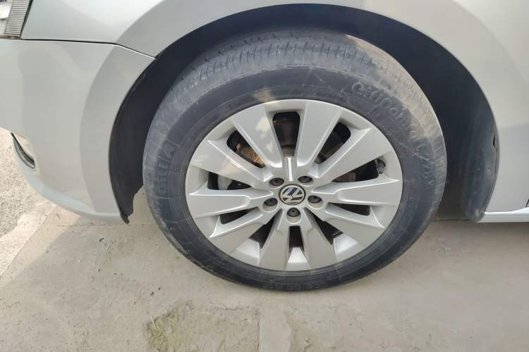 Used Volkswagen Lavida 2013 Restyled Classic 1.6L Automatic Comfort Edition
