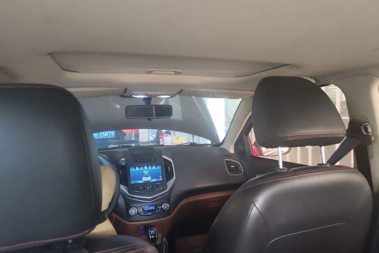 Used Geely Auto Diamond 2016 1.5L Manual Elite Edition