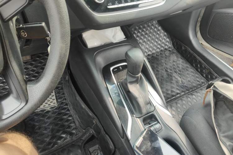 Used Toyota Levin 2022 Facelift TNGA 1.5L CVT Progressive Edition Gear Lever