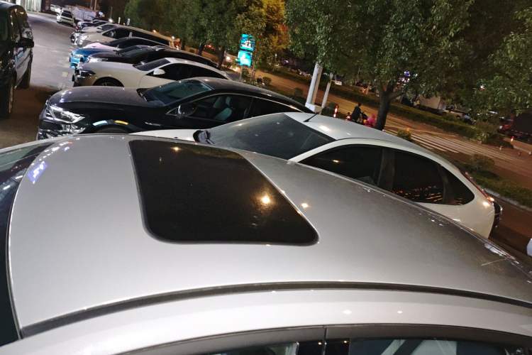 Used Changan UNI-V iDD 2023 Zhidian iDD 1.5T 113km Smart & Fun Version (Rapid Edition)