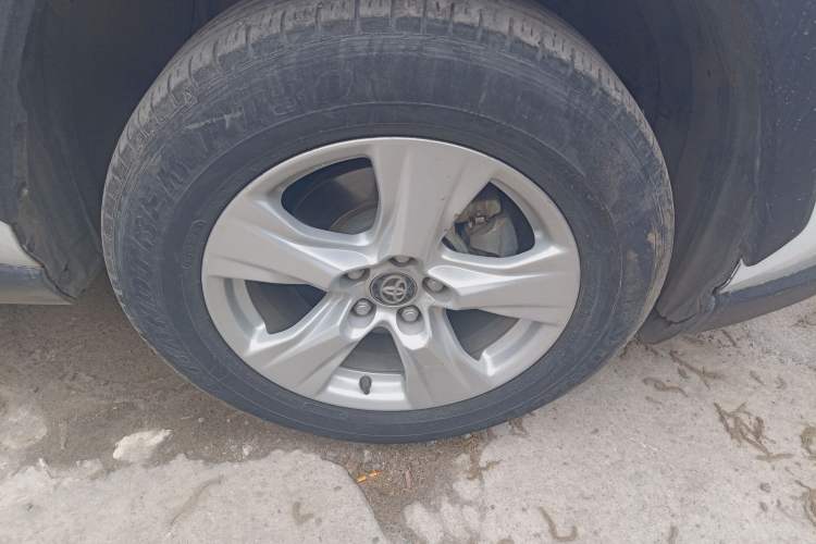 Used Toyota RAV4 2023 2.0L CVT Two-Wheel Drive Urban Edition
