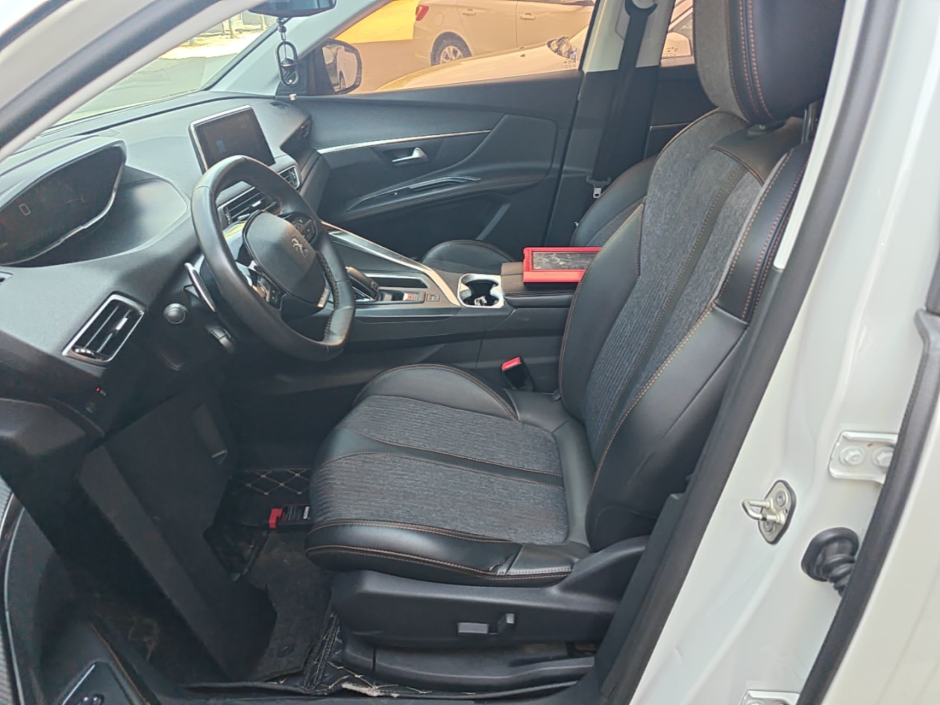 Avant de la voiture