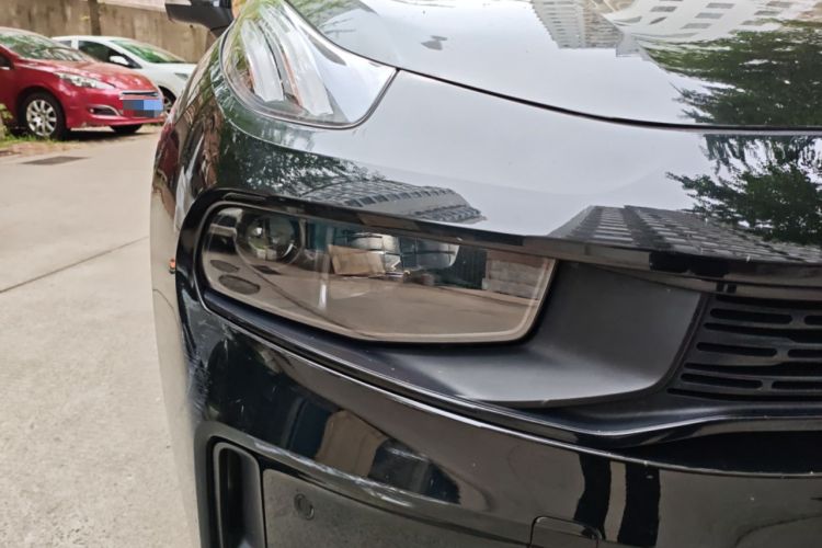 Used Lynk & Co 03 2022 1.5TD DCT JingPro Right Front Headlight