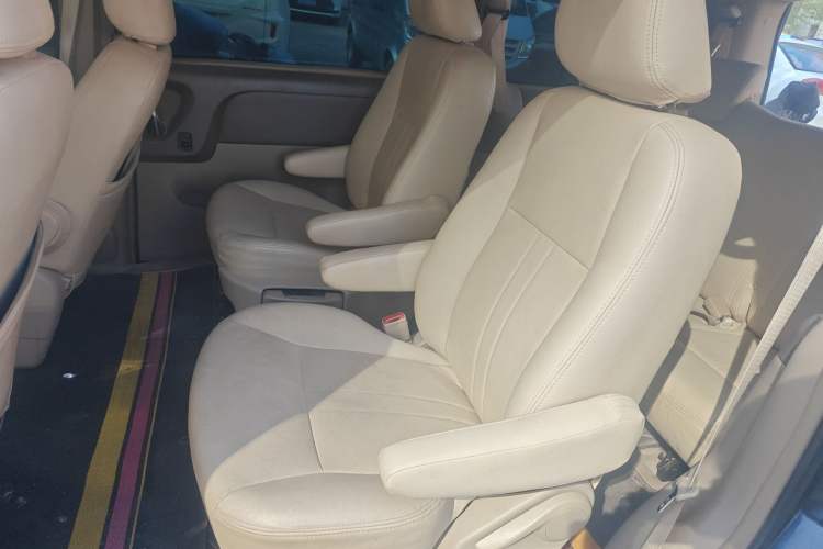 Used Buick GL8 2014 2.4L Classic Edition
