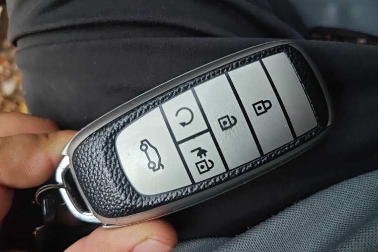 Used AION Y 2021 70 Intelligent Edition