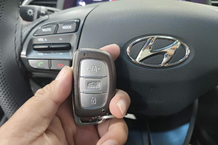 Used Hyundai Elantra (6th Generation / Lingdong) 2018 1.4T Dual-Clutch Xuan Dong · Dynamic Edition