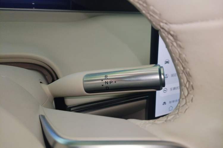 Used Hima Luxeed R7 2025 Range-Extended Version 360 km Max
