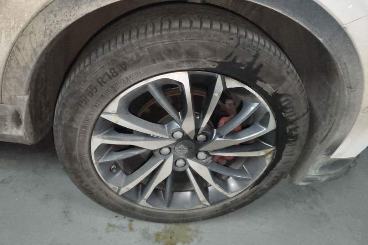 Used Geely Auto Coolray 2019 Sport Version 260T DCT Battle China VI Standard
